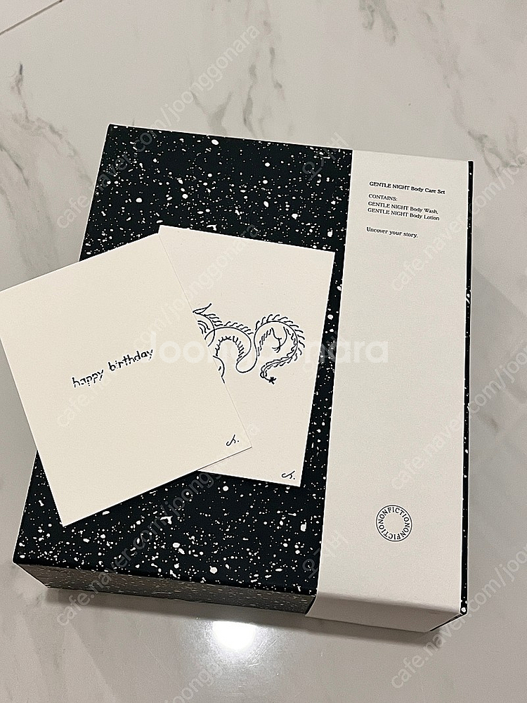 논픽션 바디로션, 바디워시 세트 총 600ML (미개봉 새제품)--2