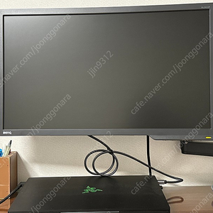 Razer 2020 15.6인치 144hz (i7, rtx2080) + 벤큐 XL2411p 144hz