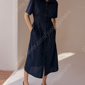 마조네 CRINKLE SHIRT ONE PIECE NAVY 원피스 S사이즈 판매합니다!