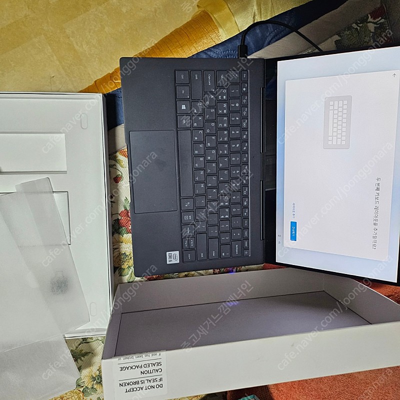 삼성 갤럭시북s 터치스크린 노트북 NT767XCL-KC58S 그레이색상 i5 8ram 256ssd Lte가능 1.04k