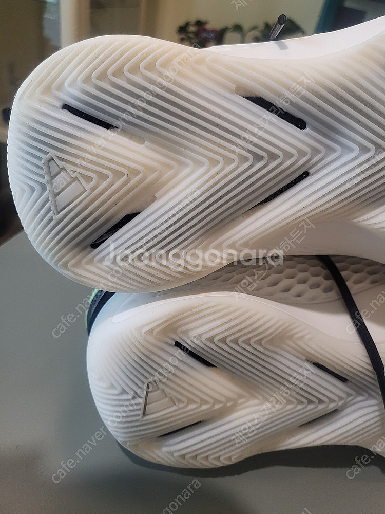 농구화 A.e1 280사이즈 중고팝니다.--3