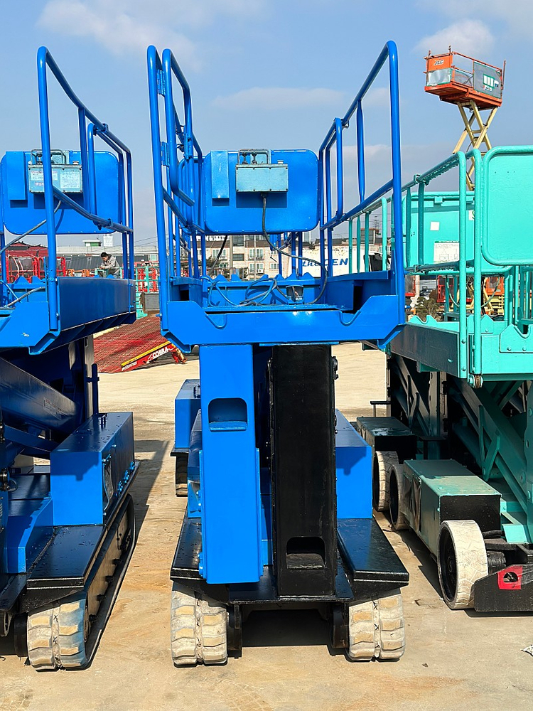 신품 배터리/도색까지 된 궤도렌탈 KC65 ★무이자할부★가능--2