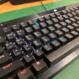 커세어 K70 RGB PRO 저소음적축 키보드