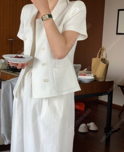 모네마켓 모네마켓 피코 화이트 트위드 자켓 이미지