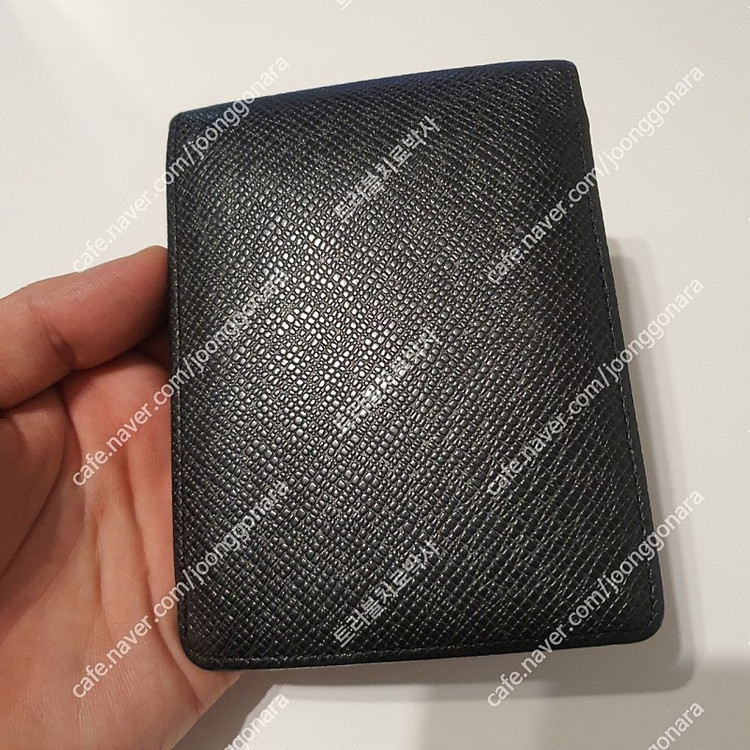 정품 루이비통 타이가 남자 반지갑 이미지