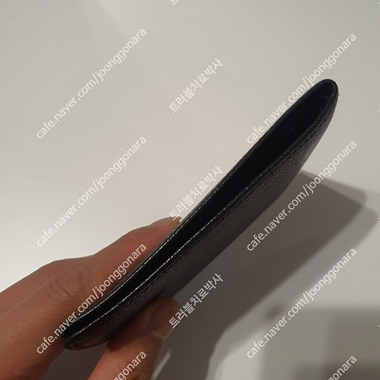 정품 루이비통 타이가 남자 반지갑 이미지