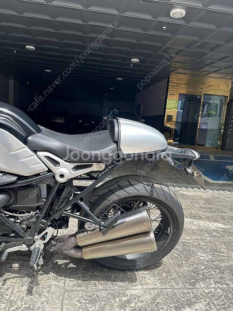 BMW알나인티 노멀 2020년식 신차급 판매합니다.--8