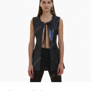 윤세 Half Leather Vest (Black)