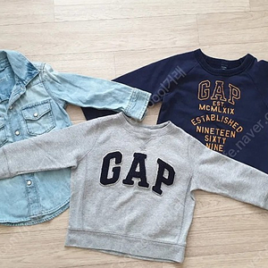 베이비 갭,갭 베이비,gap,baby gap,3t,110사이즈,남아,여아,라운드티,기모,청셔츠