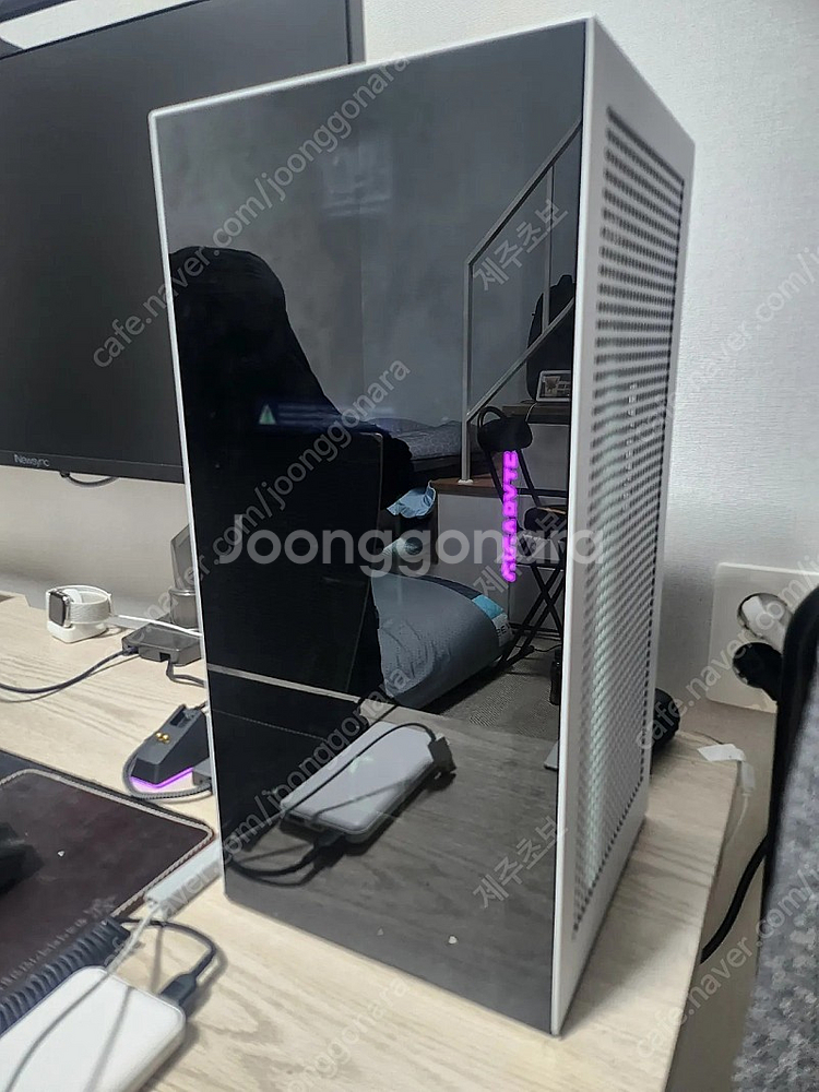기가바이트 RX7900XT Gaming OC--0