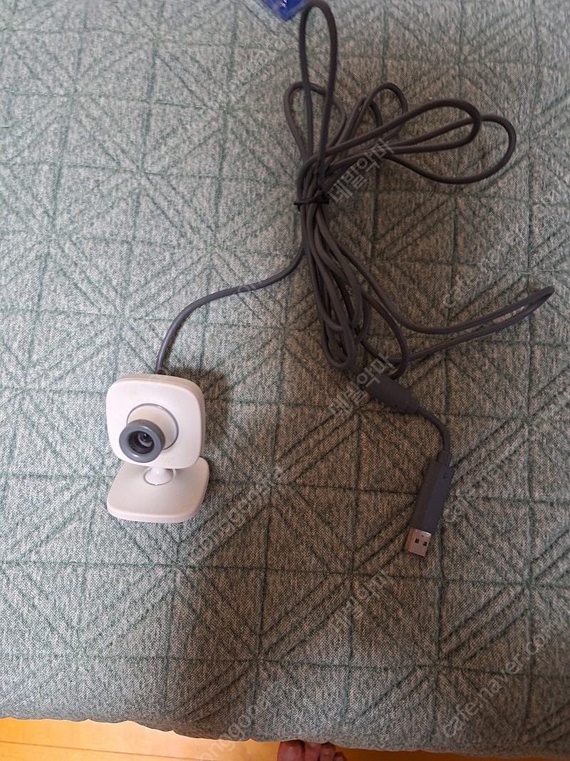 xbox360 라이브비전(라이브캠) 만원에 싸게 팝니다. 상태S급 작동잘됨