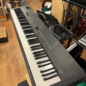 yamaha cp-33 스테이지 피아노 해머건반