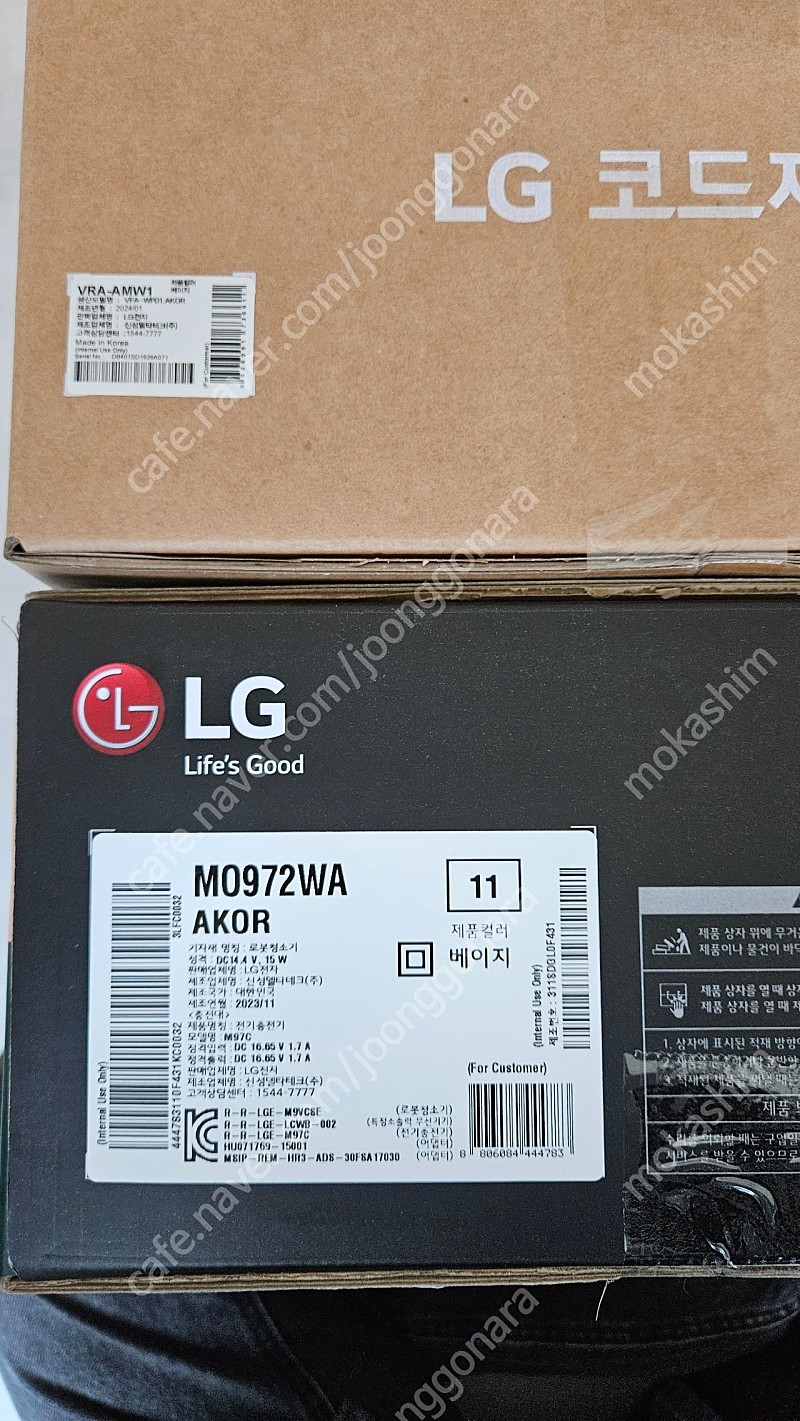 LG M9 물걸레 로봇청소기(M0972WA)