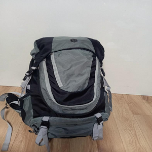 칸투칸 등산배낭(35L) 28000원