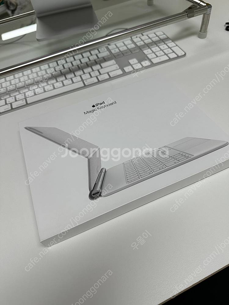 애플 정품 아이패드 매직키보드 11--0