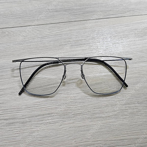 린드버그5502 씬타늄 투브릿지 안경