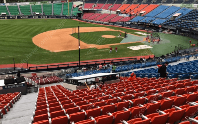 [ 기아 금요일 ] 26일 금 기아타이거즈 엘지 3루오렌지석 3루블루석 2인 4인--1