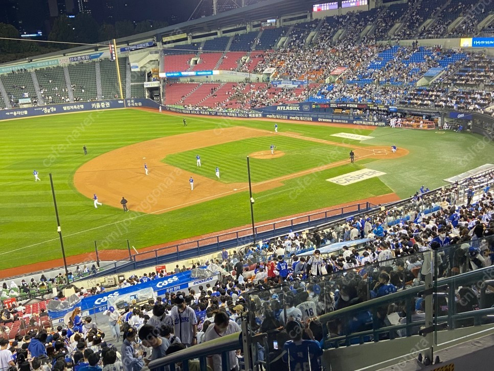 [ 기아 금요일 ] 26일 금 기아타이거즈 엘지 3루오렌지석 3루블루석 2인 4인--2