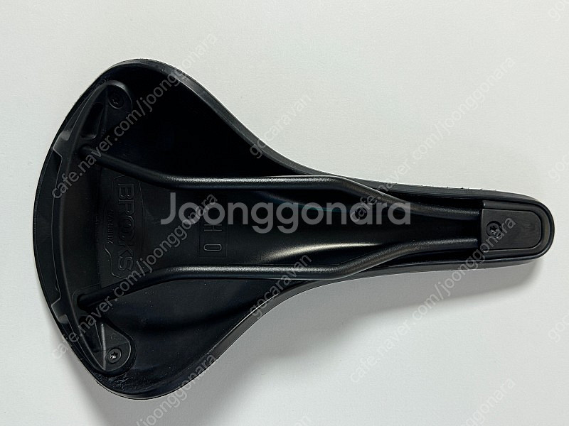 브룩스 캠비움 c17 블랙 순정 탈거 신품급--5