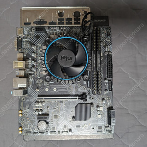 12100f + msi h610 + 16gb 판매합니다.