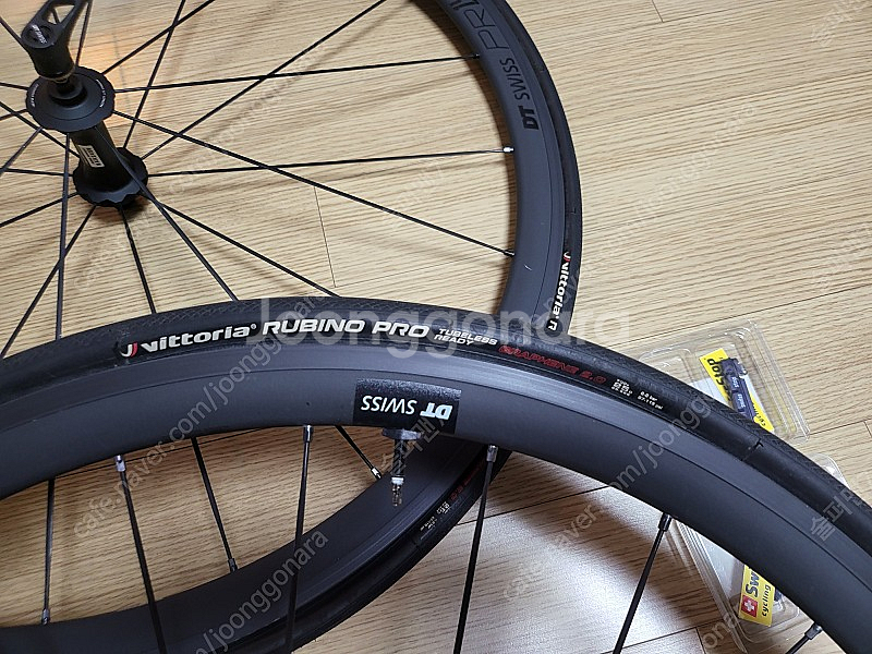 DT SWISS PR1400_32 OXIC 휠셋 판매--2