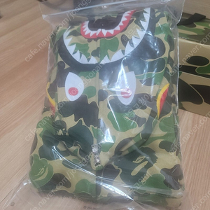 (새상품) Bape 샤크 집업후드 ABC카모 라지