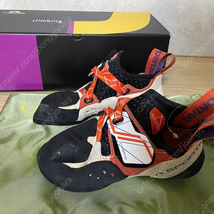 [암벽화,클라이밍화] la sportiva 솔루션 여성 35size