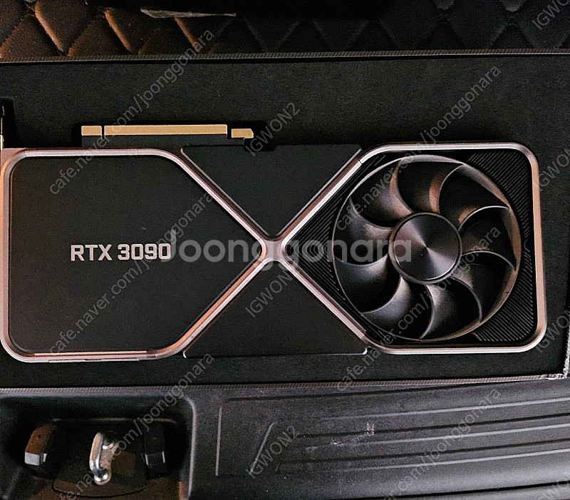 RTX3090 FE 파운더스 에디션 팝니다.--1