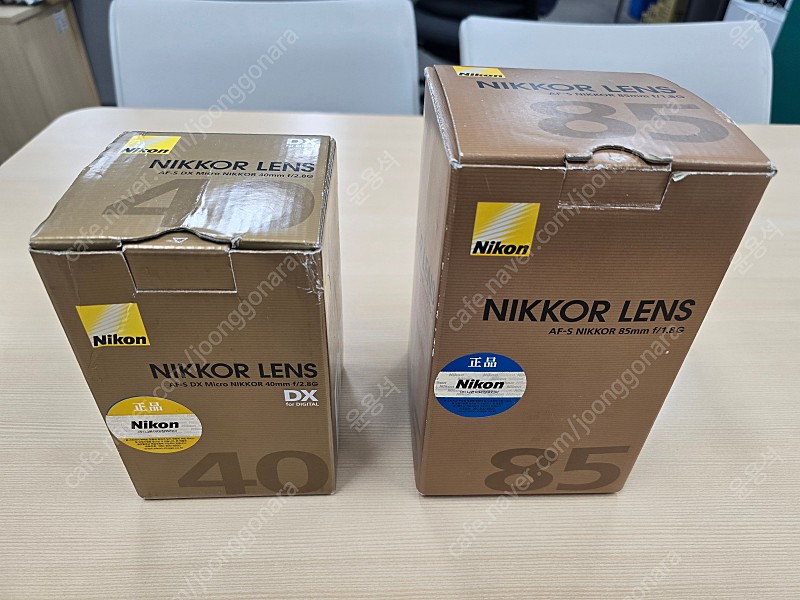 니콘 AF-S 40mm F 2.8G 와 AF-S 85mm F 1.8G 렌즈 팔아봅니다.