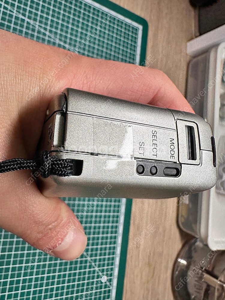 리코 r1s 자동 필름카메라 판매합니다.--5