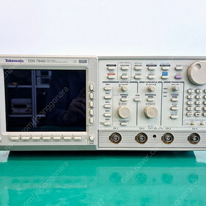 Tektronix TDS784D 1Ghz/4CH Digital Oscilloscope
