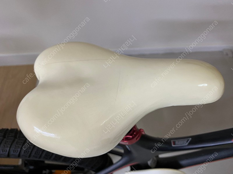 로얄베이비 스페이스 셔틀 어린이 유아 네발자전거 14인치 16인치 판매예요~--2