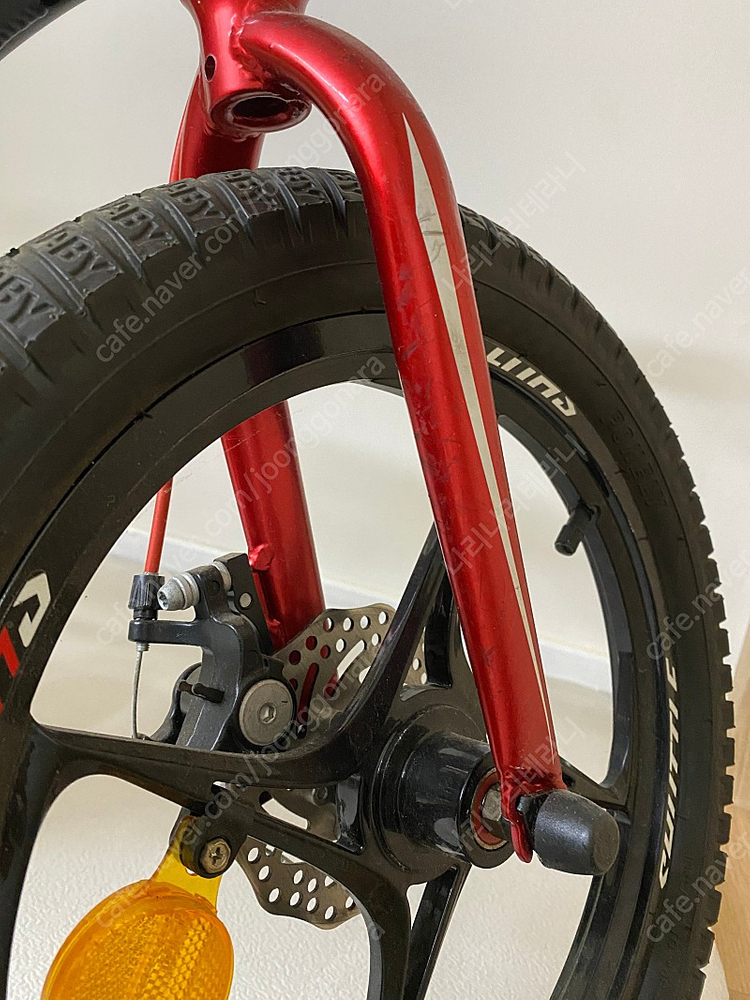 로얄베이비 스페이스 셔틀 어린이 유아 네발자전거 14인치 16인치 판매예요~--6