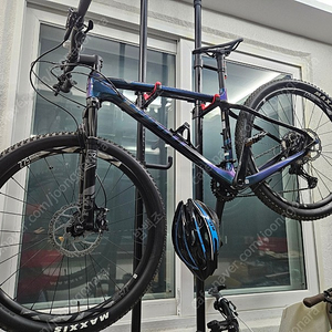 자이언트 XTC Advanced 1 카본MTB 팝니다.