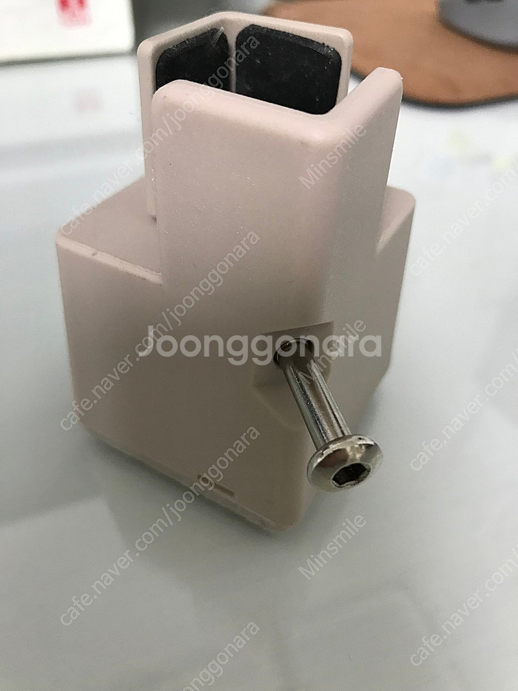 가구 높이조절발 사각크림베이지--2