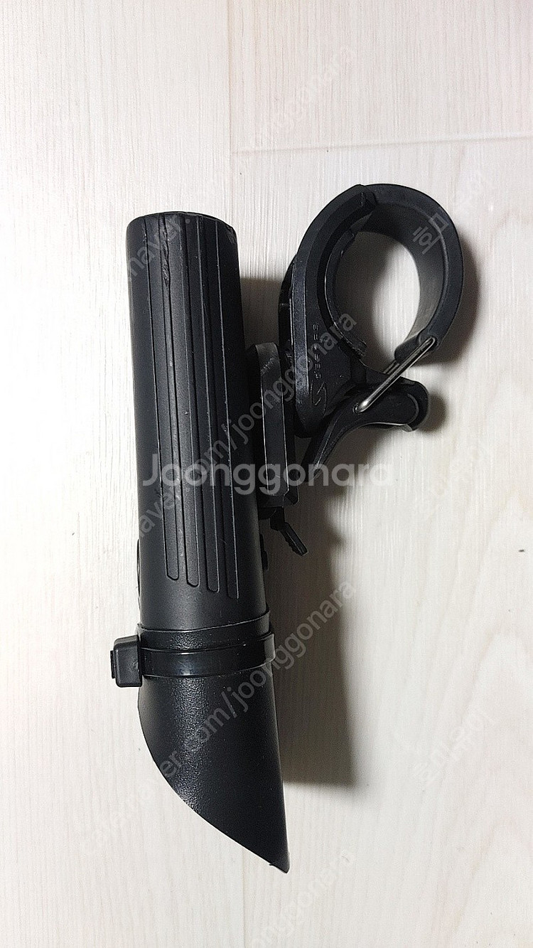 서파스(serfas) e-lume1500 루멘 충전식 ...--3