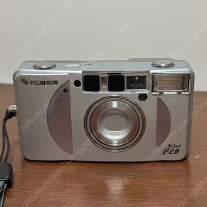 후지실비 F2.8 필름카메라