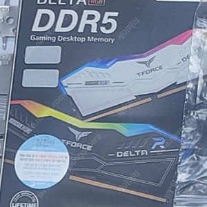 Teamgroup T-Force DDR5-6000 cl30 delta Rgb패키지(16Gx2) / 교환도가능