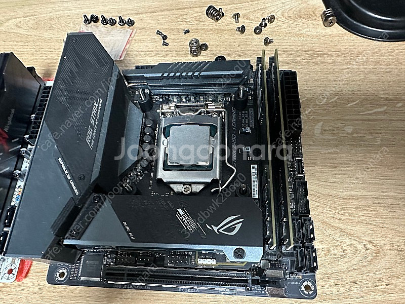Z490i rog strix--1