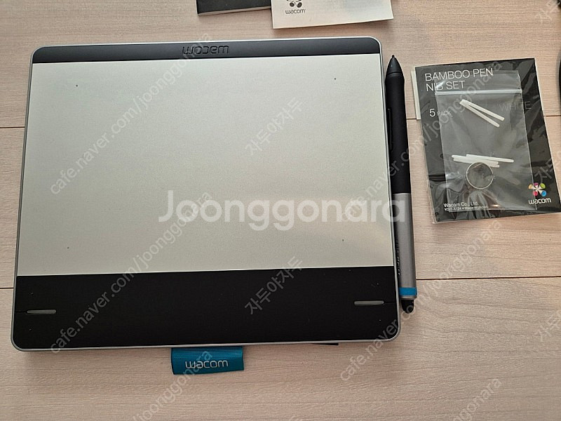 와콤 CTH-480 / S 팝니다(무선키트 포함)--1