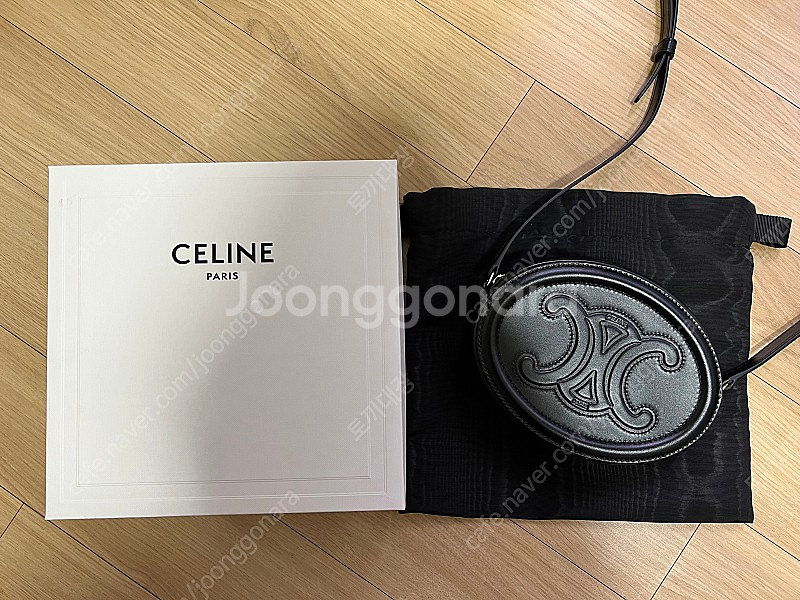 셀린느 오벌펄스 미니 블랙--2