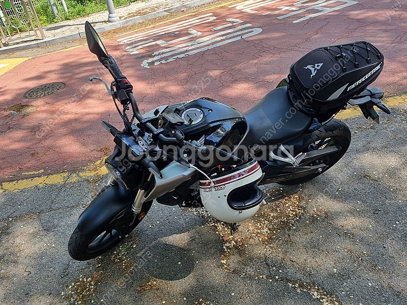 혼다 cb125r 팝니다--5