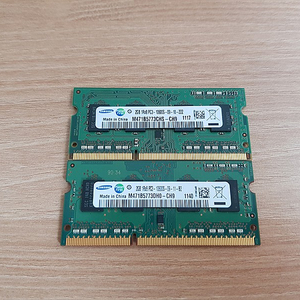 노트북용 DDR3 2G 4개 판매합니다.