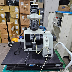 LEICA EMTXP (LEICA M80 / IC80-HD), ZM-1 Table 포함 전자현미경 (램프동작외 정상 확인)로 판매