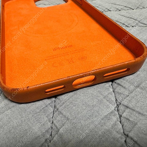 애플 아이폰14 프로 맥스 정품 가죽 케이스 오렌지 판매