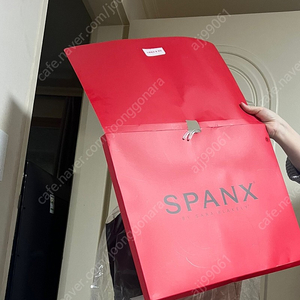 스팽스(SPANX) 탱크 바디수트(10076R) 2종 팝니다.