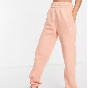 아디다스 여성 핑크 버킷햇과 조거 바지 셋업 세트 adidas pink