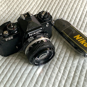 니콘 fe2 블랙 50mm f1.4 단렌즈