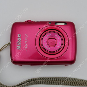 니콘 베이비쿨픽스 s01 핑크 판매합니다.