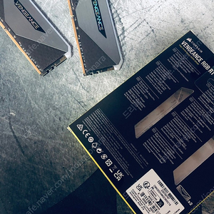 Corsair 벤전스 RGB RT 32GB(2x16GB) DDR4 3600 판매합니다